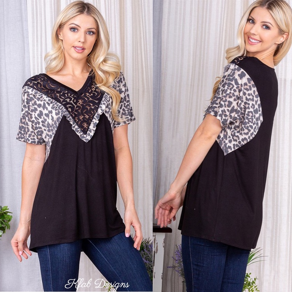 ❤️LAST 2! V Neck Animal Print Contrast Knit Top! - Picture 9 of 12